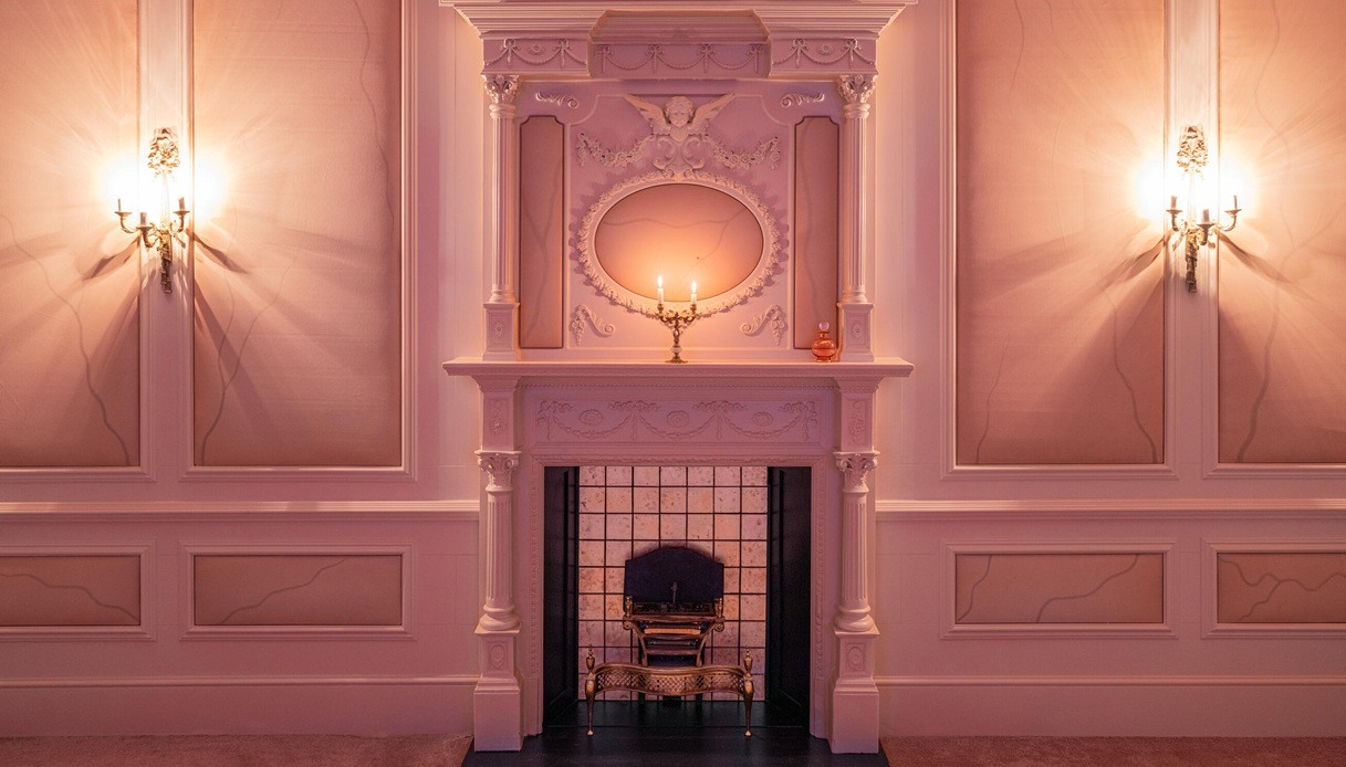 Stanza color rosa confetto di "Cime tempestose"