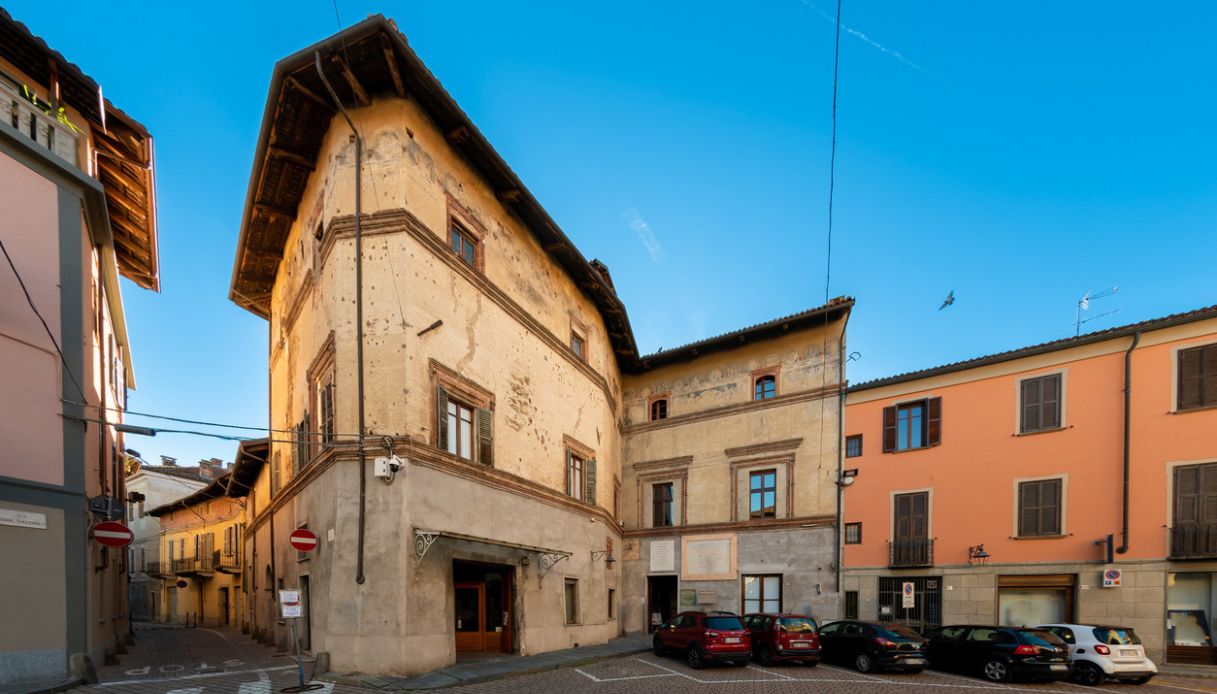Casa Cavassa a Carmagnola, Piemonte
