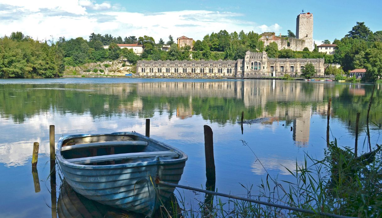 Scorcio del Castello Visconteo di Trezzo sull'Adda, Lombardia