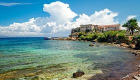 Tornano i tour speciali a Pianosa, l’isola toscana disabitata che solo pochi possono visitare