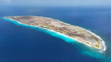Viaggio a Klein Curaçao, una paradisiaca isola fantasma