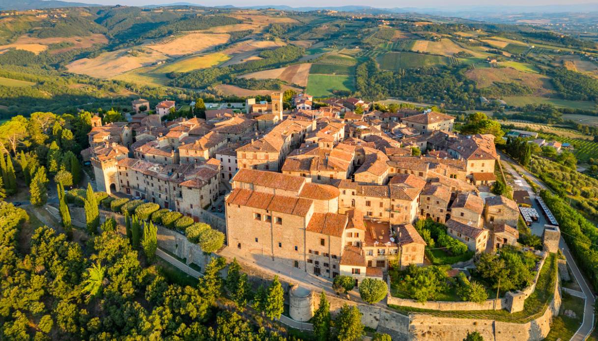 Monte Castello di Vibio, borgo in Umbria