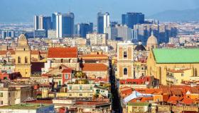 Napoli è tra le migliori mete primaverili dell’Europa meridionale: l’elogio del Guardian