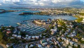 Nouméa, la vibrante capitale oceanica costruita su una penisola segnata dalla storia coloniale europea