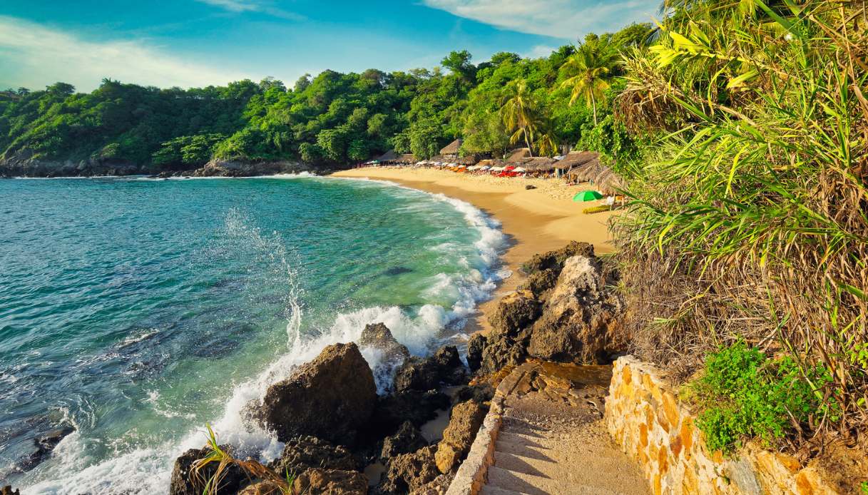 Playa Carrizalillo, Puerto Escondido