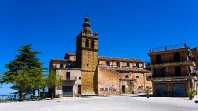 San Mauro Castelverde, il borgo siciliano dei panorami mozzafiato e avventure da brivido