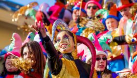 Carnevale nei parchi divertimento in Italia, tra maschere e spettacolo