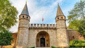 Palazzo Topkapi a Istanbul, un’antologia di passioni e intrighi scritta tra mura secolari