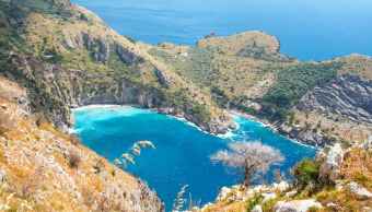 La Baia di Ieranto è il gioiello italiano inserito tra le migliori mete balneari mondiali dalla BBC