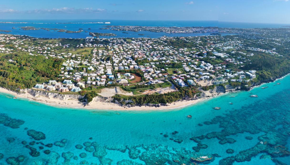 Le Isole Bermuda tra sabbie rosate e fortezze storiche: viaggio alla scoperta delle più belle