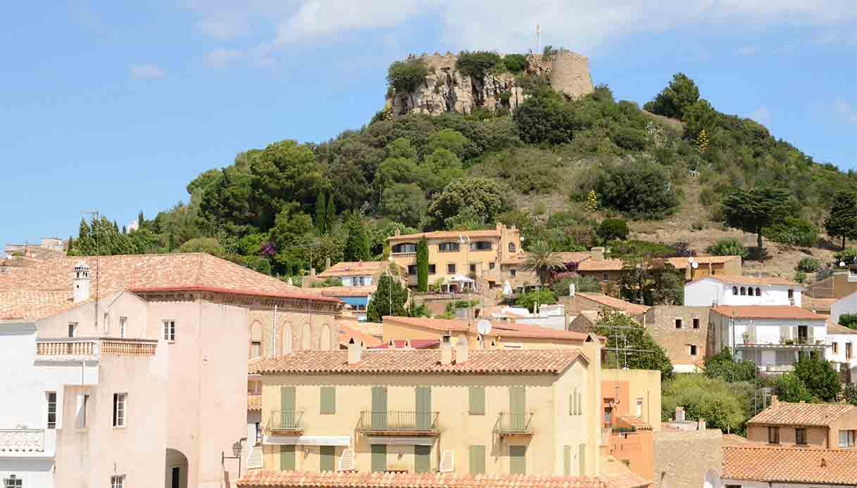 CASTELLO-BEGUR-SPAGNA
