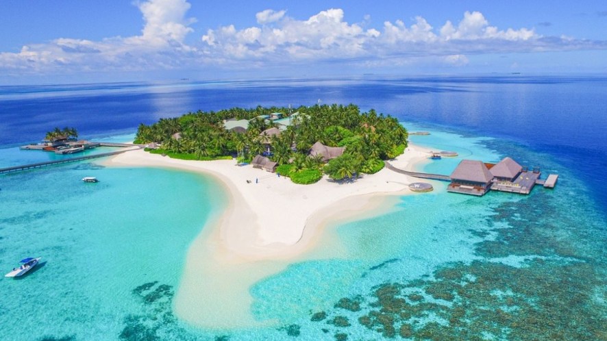 Caos viaggi alle Maldive: cosa sta succedendo tra vacanze cancellate e prezzi dei voli alle stelle