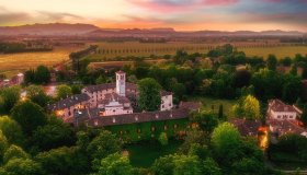 Castello di Strassoldo, tornano i Magici Intrecci Primaverili in uno dei Borghi più belli d’Italia