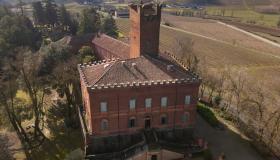 Il Castello di Uviglie apre le porte per celebrare l’arrivo della primavera e diventa il simbolo del Monferrato