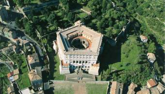 Un gigante pentagonale tra i castagni: la straordinaria bellezza del Palazzo Farnese di Caprarola