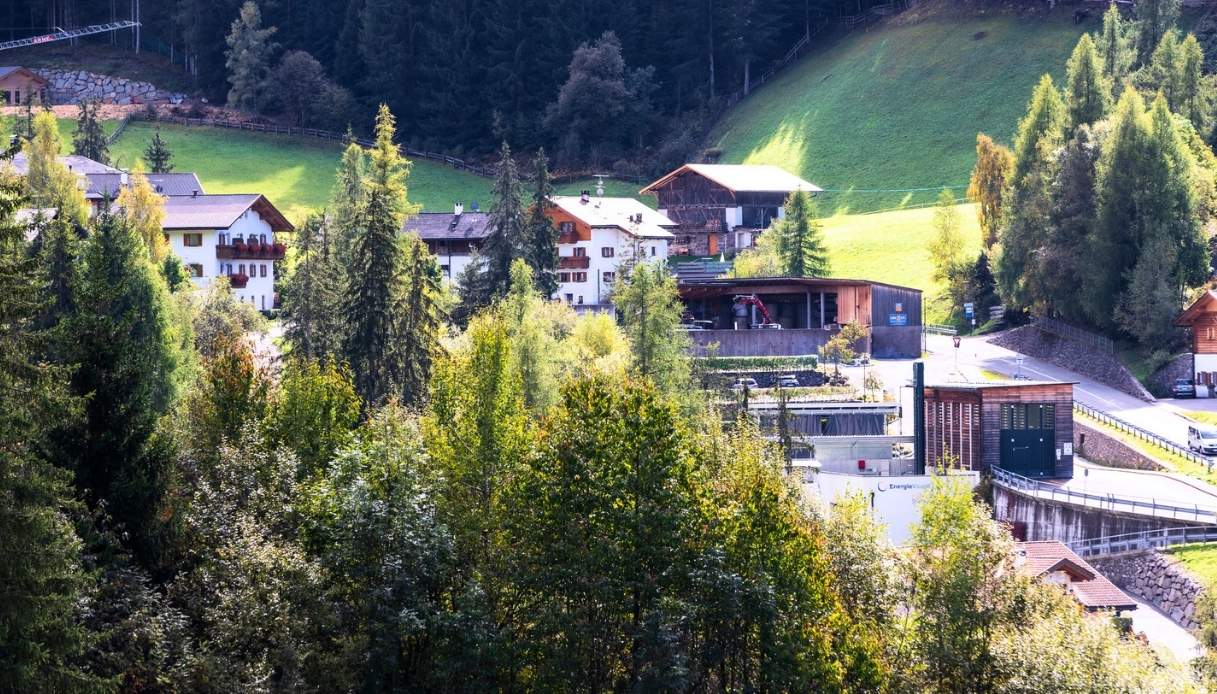 Il borgo di Santa Maddalena, nelle Dolomiti