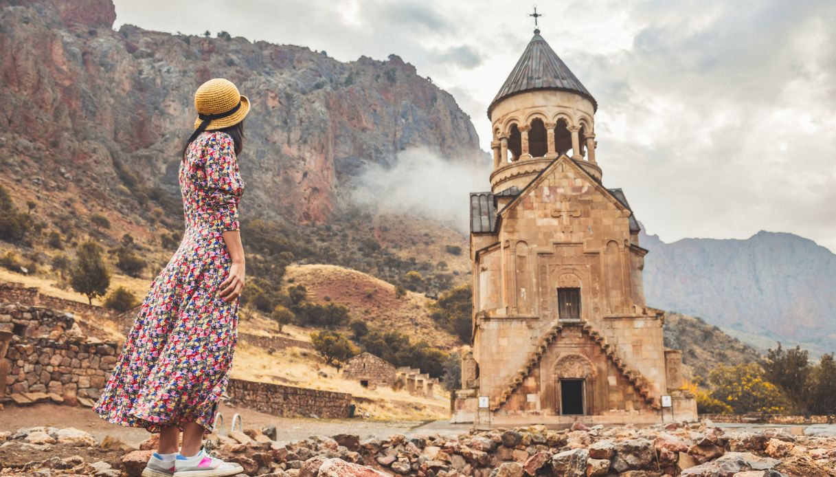 Surb Astvatsatsin, Armenia