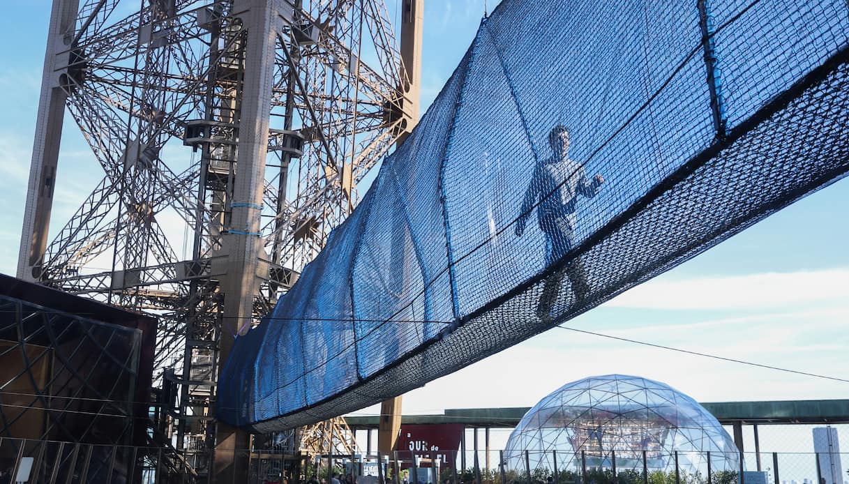 Vertige de la Tour, Parigi, ponte sospeso
