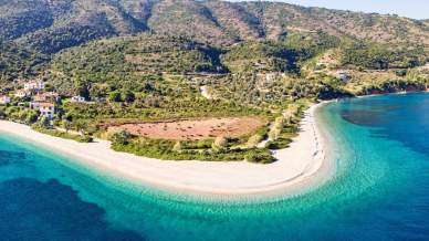 Alonissos, l’isola remota delle Sporadi che vive di silenzi e vento salato