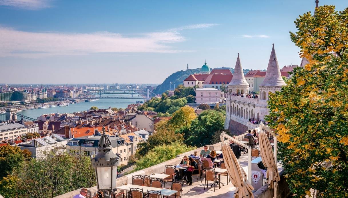 Panorama di Budapest dal Bastione dei Pescatori