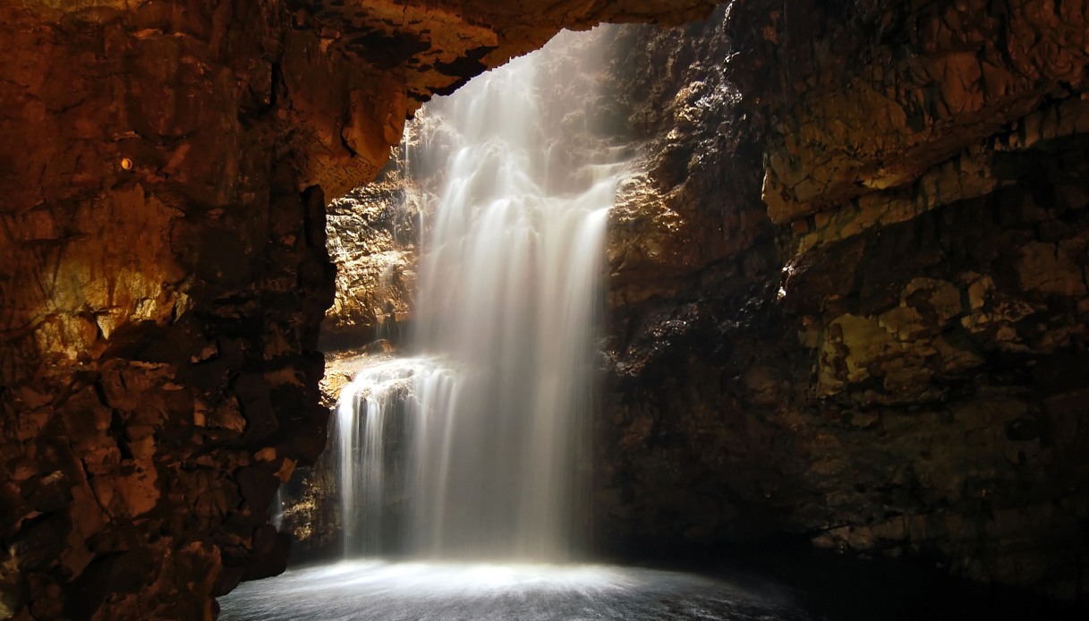 Smoo Cave, Regno Unito