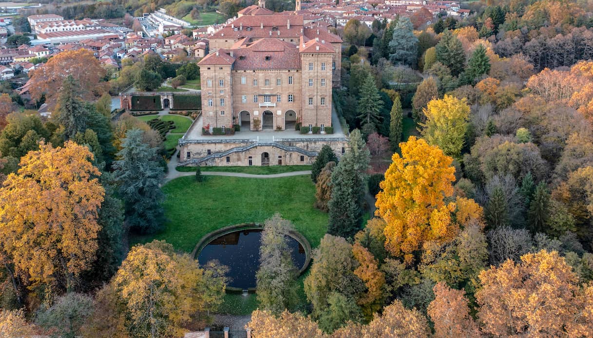 Castello di Agliè, la residenza da fiaba con sale reali, parchi scenografici e atmosfere da cinema