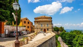 Cingoli è il Borgo dei Borghi 2026, ha vinto il titolo più ambito