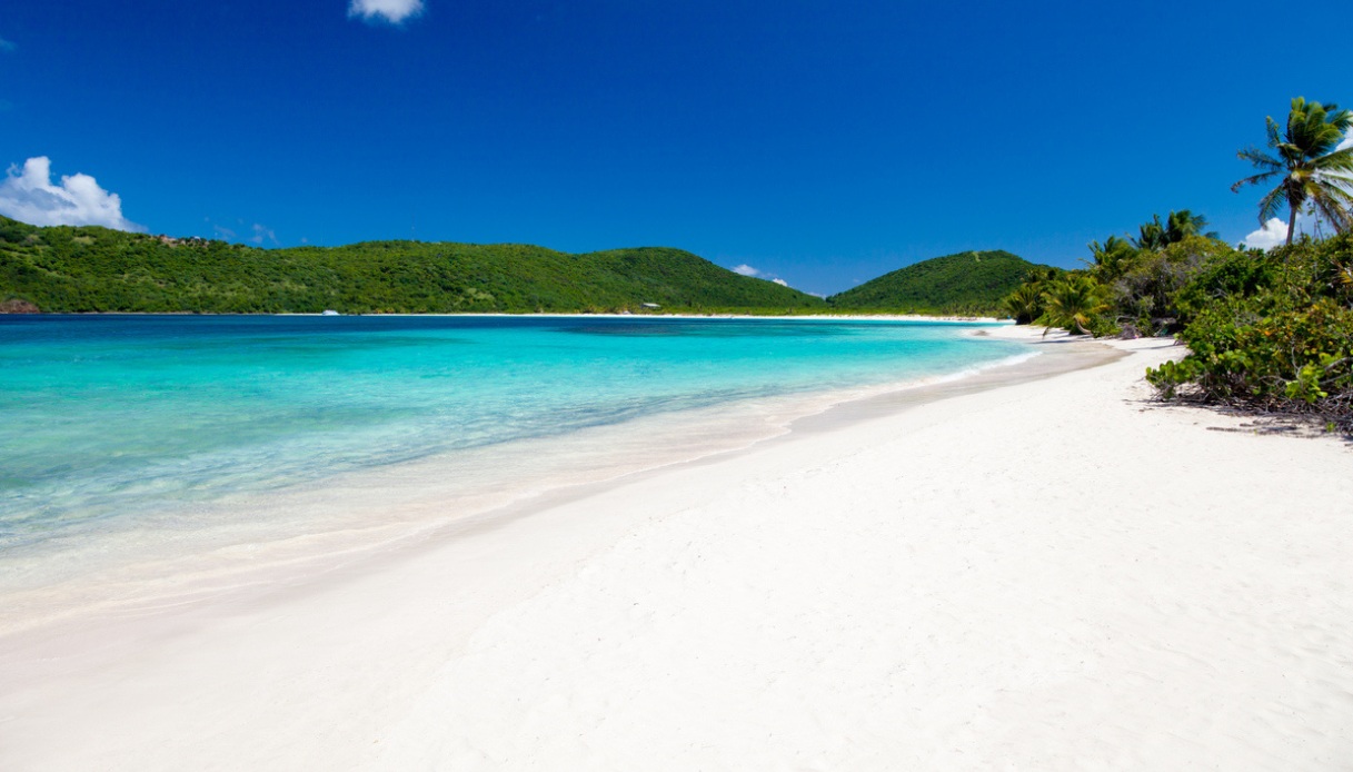 Culebra, Porto Rico: l’isola che scarta il superfluo e lascia spazio a vento, storia e silenzi