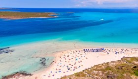 Svelate le 50 spiagge più belle del mondo nel 2026: due paradisi italiani sono in classifica