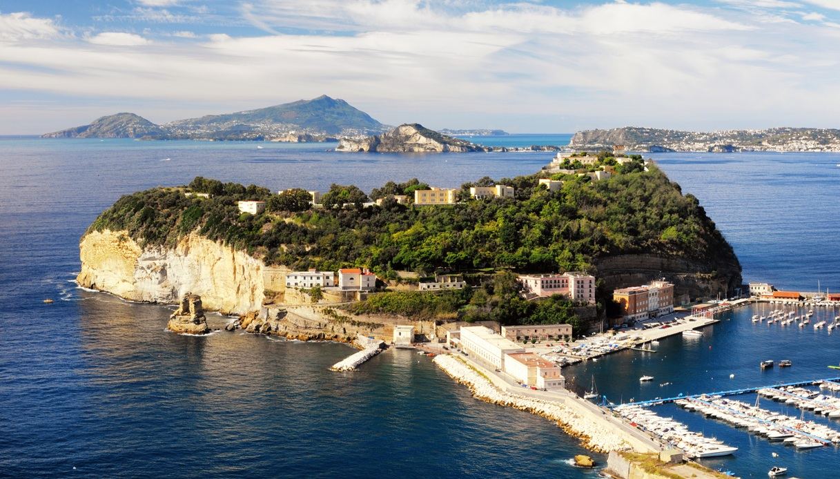 L'isolotto di Nisida a Napoli