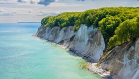 Parco Nazionale di Jasmund, tra falesie bianche e foreste antiche che guardano il Baltico