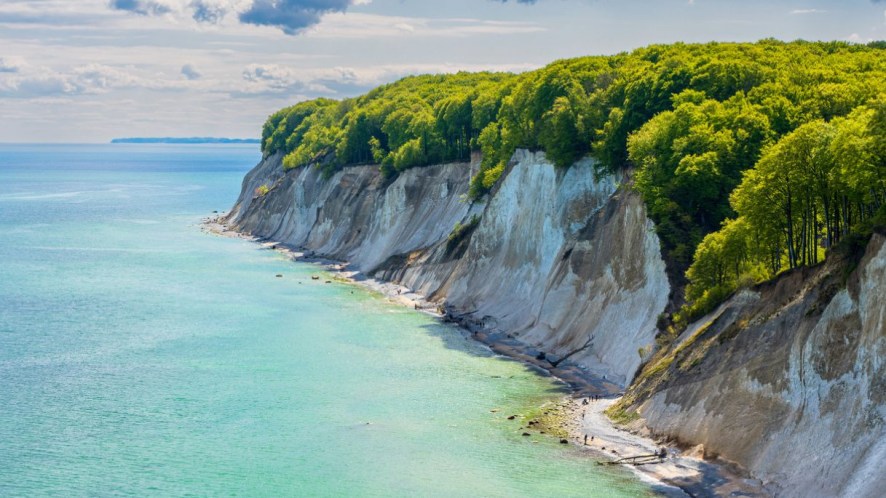 Parco Nazionale di Jasmund, tra falesie bianche e foreste antiche che guardano il Baltico