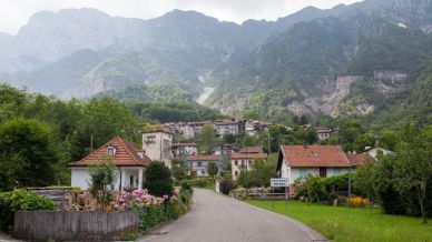 Poffabro, cosa vedere nel borgo innovativo di pietra e legno