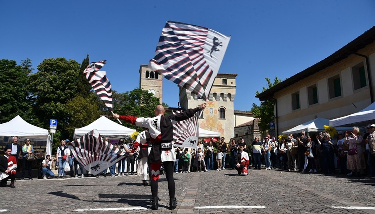 Sbandieratori a Sesto al Reghena