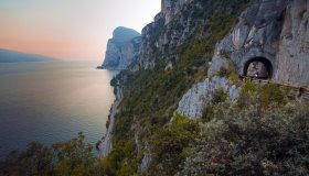 Il Lago di Garda è un set a cielo aperto: le location dei film più celebri da visitare