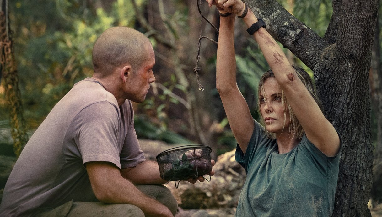 "Apex": una scena del film di Baltasar Korm&aacute;kur con Charlize Theron