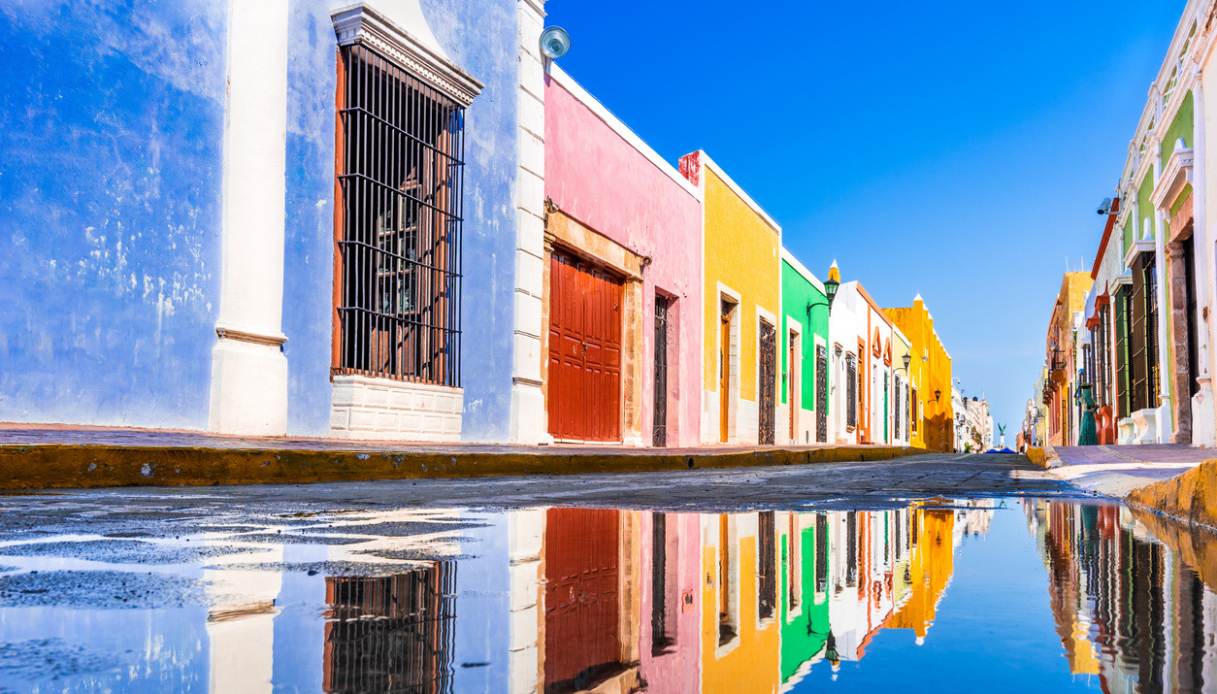 Case colorate a Campeche