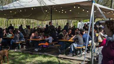 Dai tortelli alle uova, dai salumi al torrone, le sagre e gli eventi di Pasqua e Pasquetta 2026