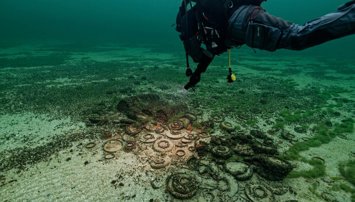In Svizzera &egrave; stato scoperto un carico romano nel lago di Neuch&acirc;tel