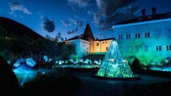 Immaginare la pace attraverso l’arte: la magia del Water Light Festival 2026 a Bressanone