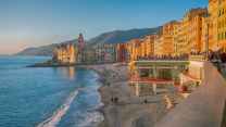 Dove andare in vacanza a giugno in Italia: 8 mete sorprendenti tra mare, borghi ed eventi speciali