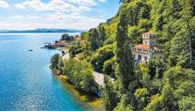 Il castello di Ferrè è in vendita: il gioiello sul lago Maggiore ha un prezzo da capogiro