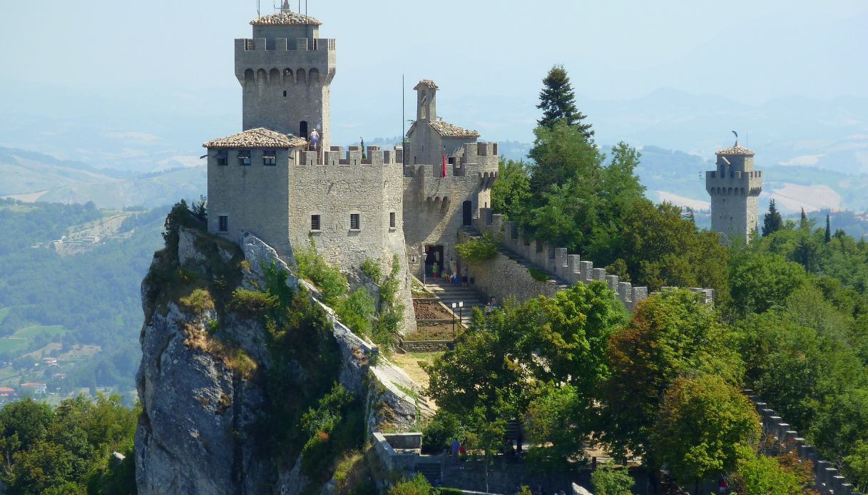 Cesta, San Marino