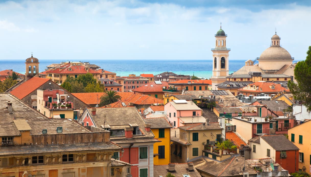 Chiavari in Fiore 2026, il centro storico ligure si trasforma in un giardino a cielo aperto