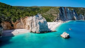 Incoronate le 50 spiagge più belle d’Europa nel 2026: 9 meraviglie italiane in classifica