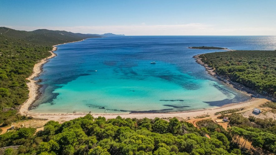 Arcipelago Zaratino, un labirinto di magnifiche isole tra vento adriatico e pietra dalmata