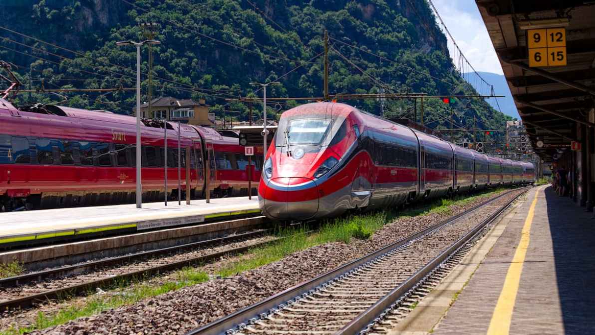 Dal Duomo alle Dolomiti senza cambi: il nuovo Frecciarossa accorcia le distanze (e sogna Monaco)