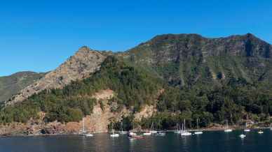 L’isola di Robinson Crusoe nasconde davvero un tesoro? A ottobre riparte la caccia miliardaria