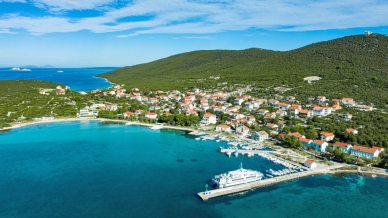 Ist, l’isola croata a forma di farfalla che vive al ritmo del mare
