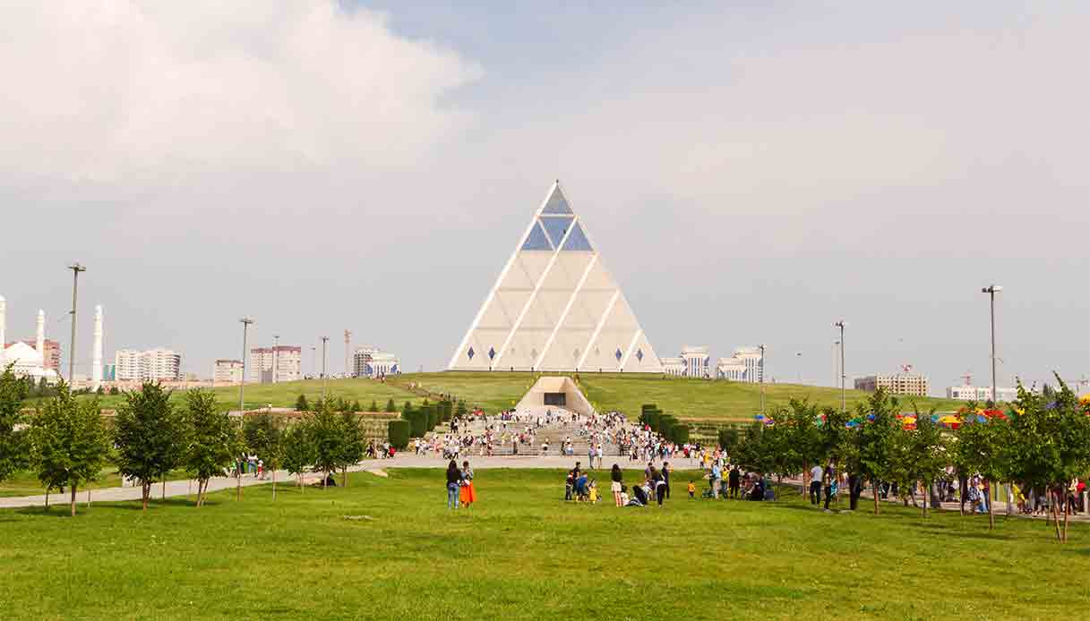 astana-palazzo-pace